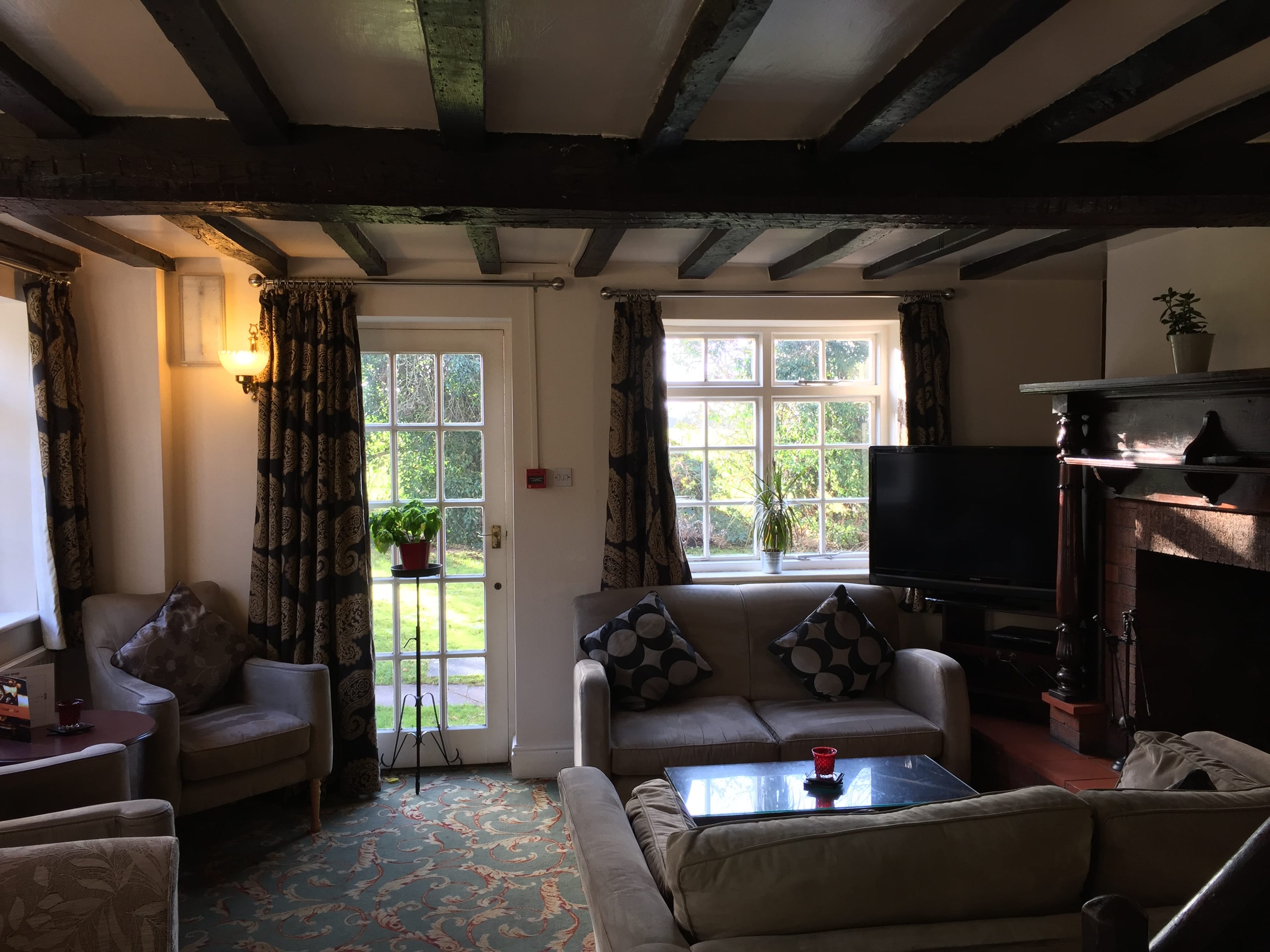 Photo of Brook Marston Farm Hotel, Drawing Room