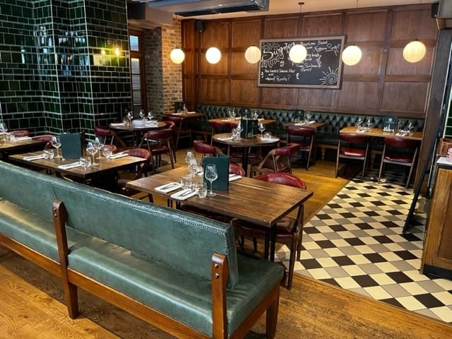 Trinity Bell, The Trinity Square photo #2