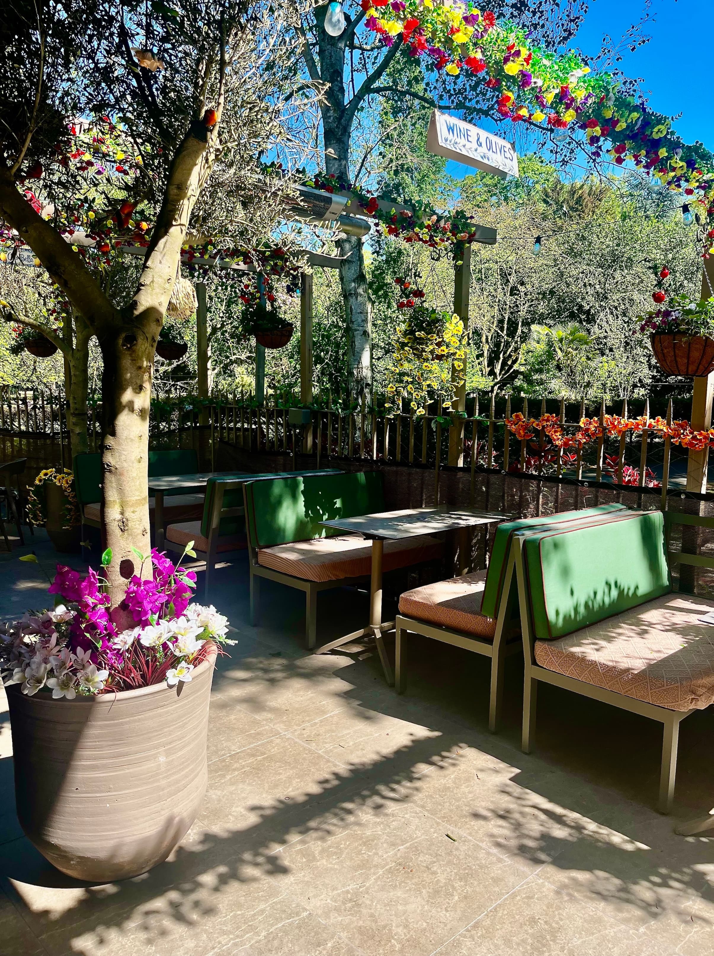 The Solo Olive Garden, The Solo Kitchen & Rooftop Bar photo #3