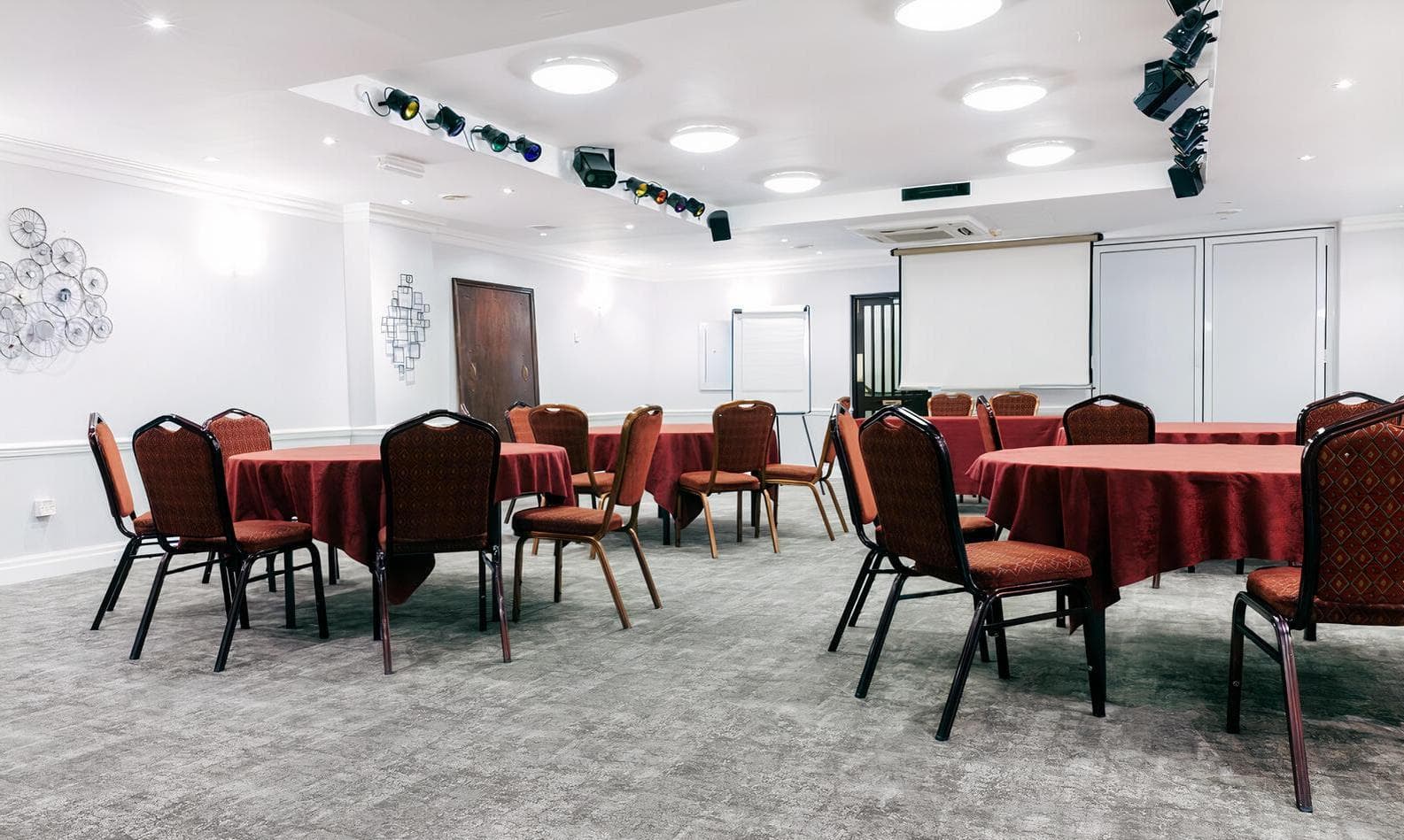 Poppy Suite, Best Western Bradford Guide Post Hotel photo #1