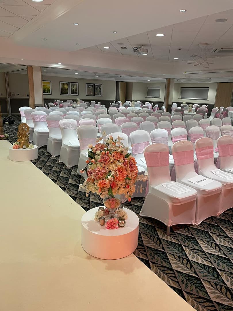 Stage Suites, Holiday Inn Leicester - Wigston photo #6