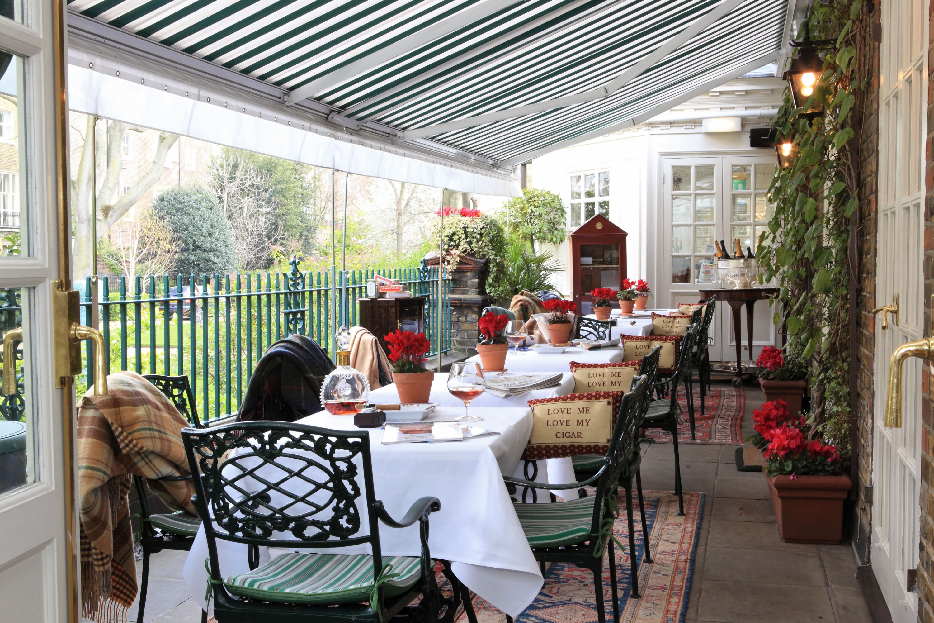 Photo of The Montague On The Gardens, Leopard Bar Terrace