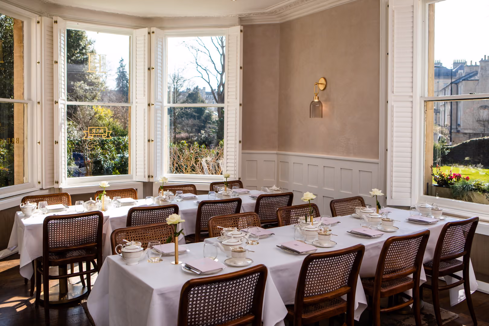 Henrietta Bar & Garden, The Roseate Villa Bath photo #8