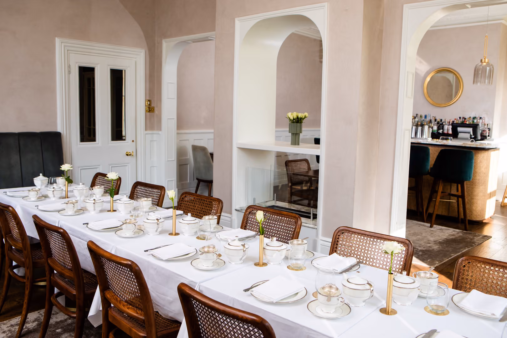Henrietta Bar & Garden, The Roseate Villa Bath photo #7