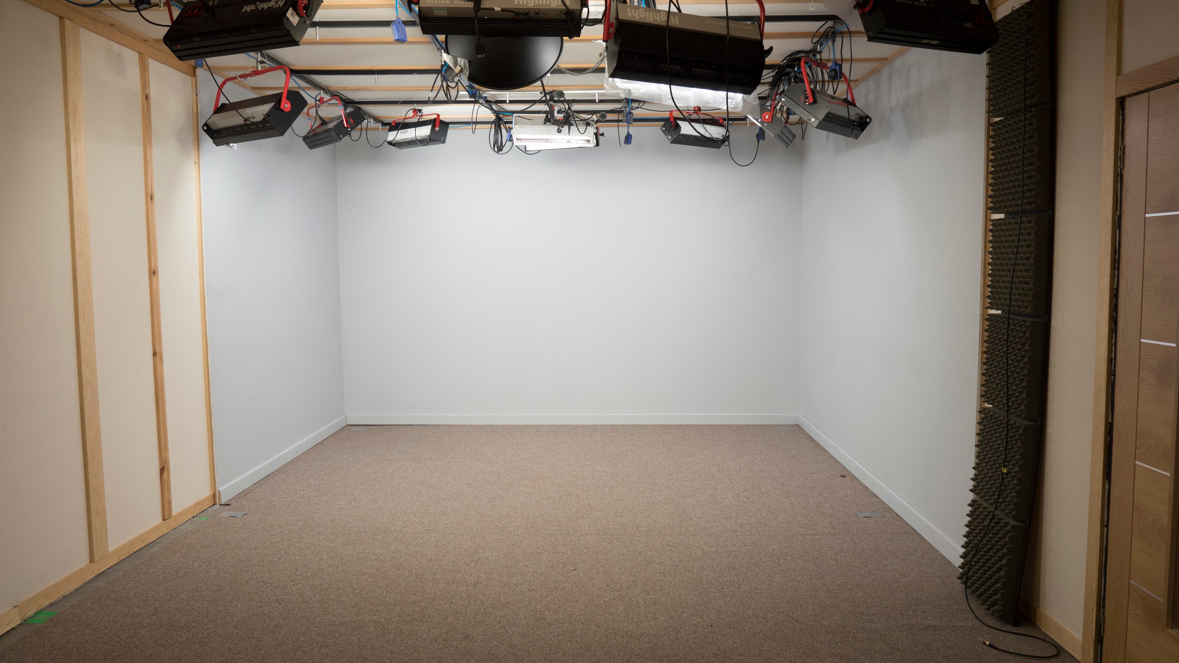 Soundproof Studio, Galleon Studios photo #6