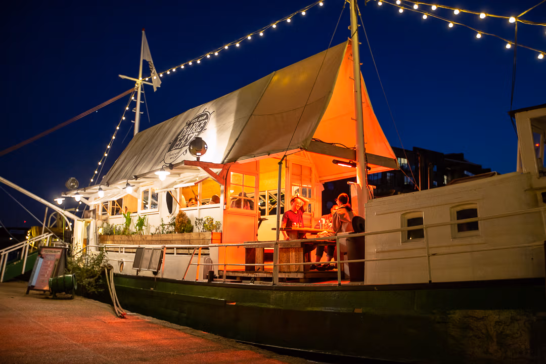 Photo of Barge East, Exclusive Barge Boat Hire