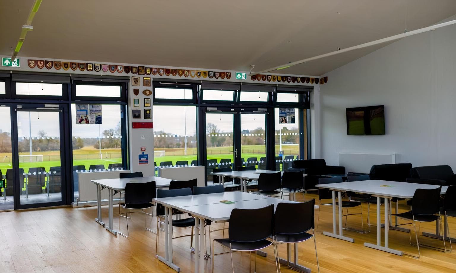 Club Lounge, Shaftesbury Park photo #1