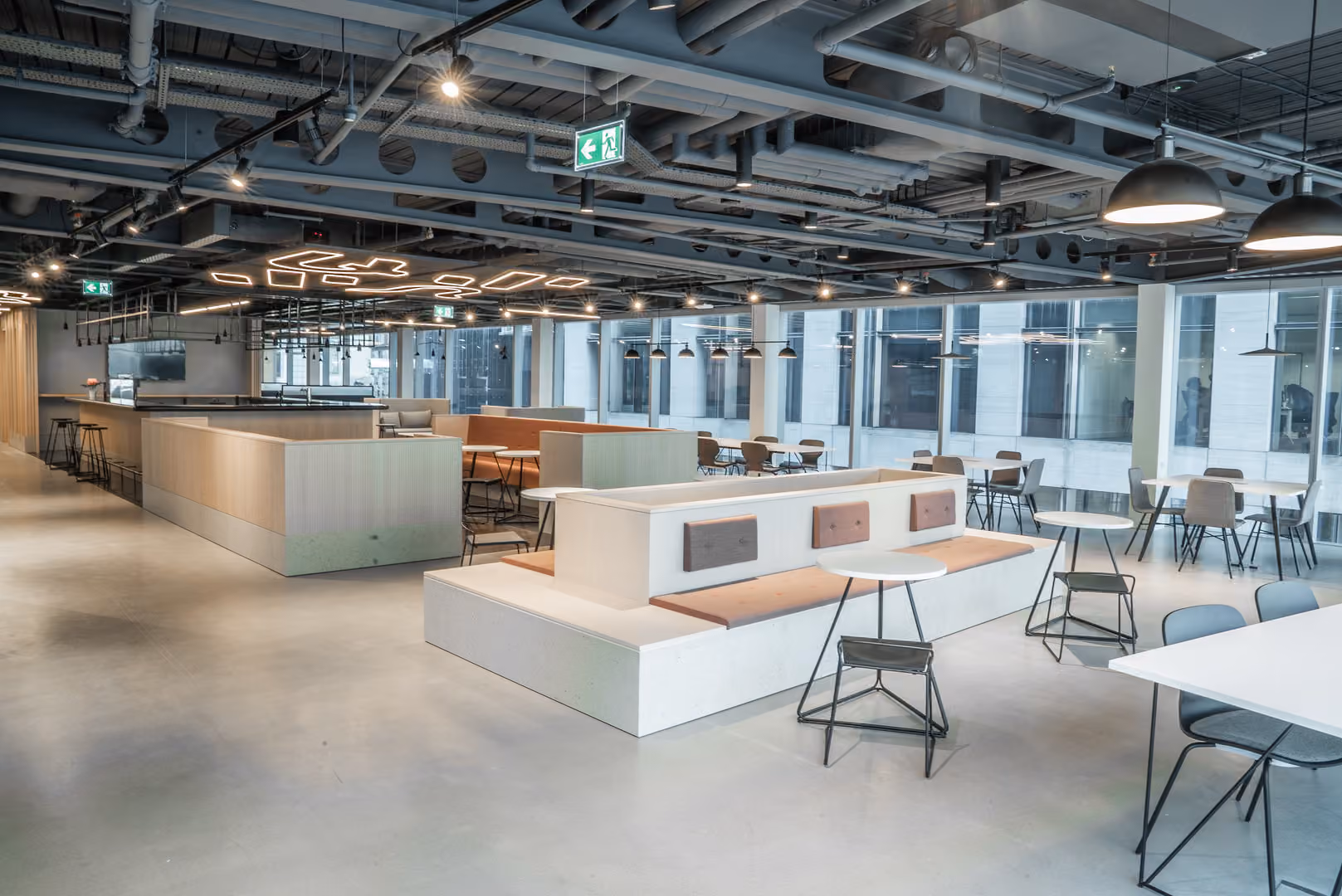 Events Space + Business Lounge, HubHub Farringdon Street photo #3