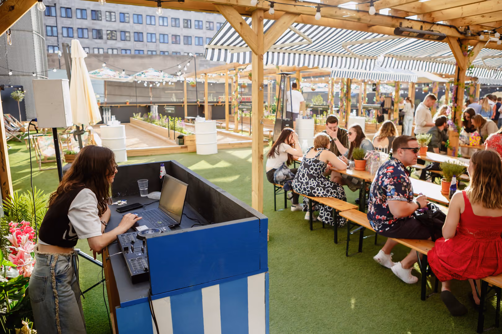 Private Hire & Summer Events, Boulebar photo #2