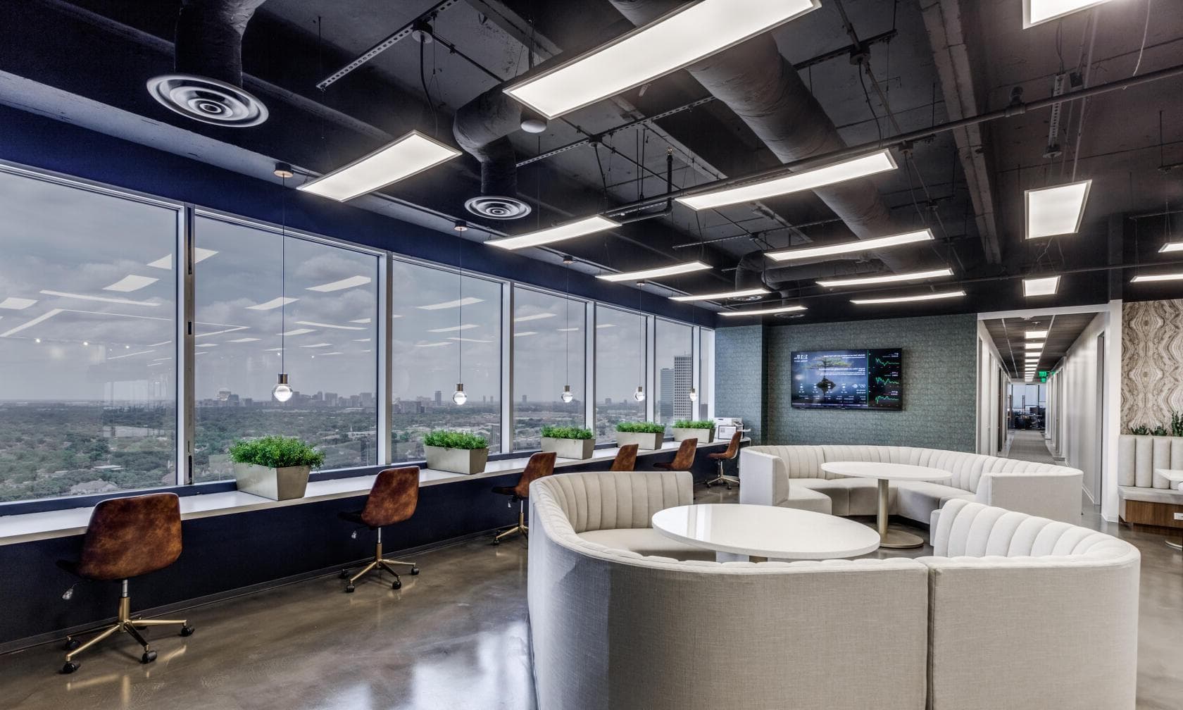 Hot Desk Pass, Lucid Private Offices - River Oaks / Greenway photo #1