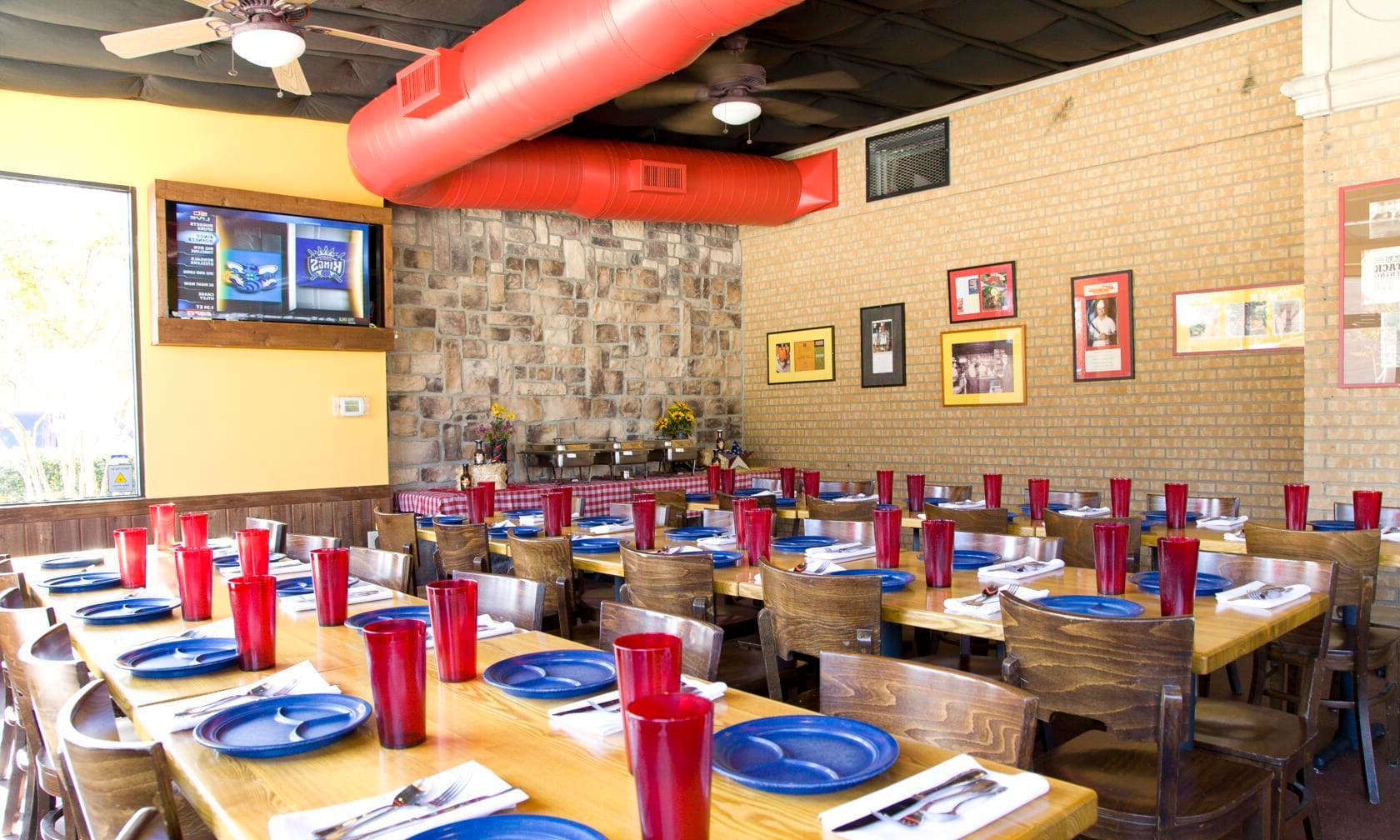 Mustang Room, Sonny Bryan's Smokehouse - Richardson photo #1