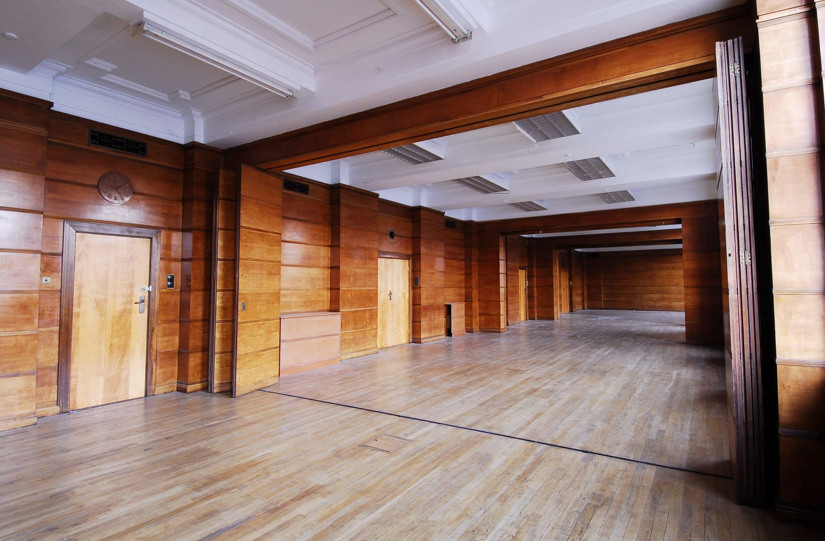 Bethnal Hall, Town Hall Hotel photo #3