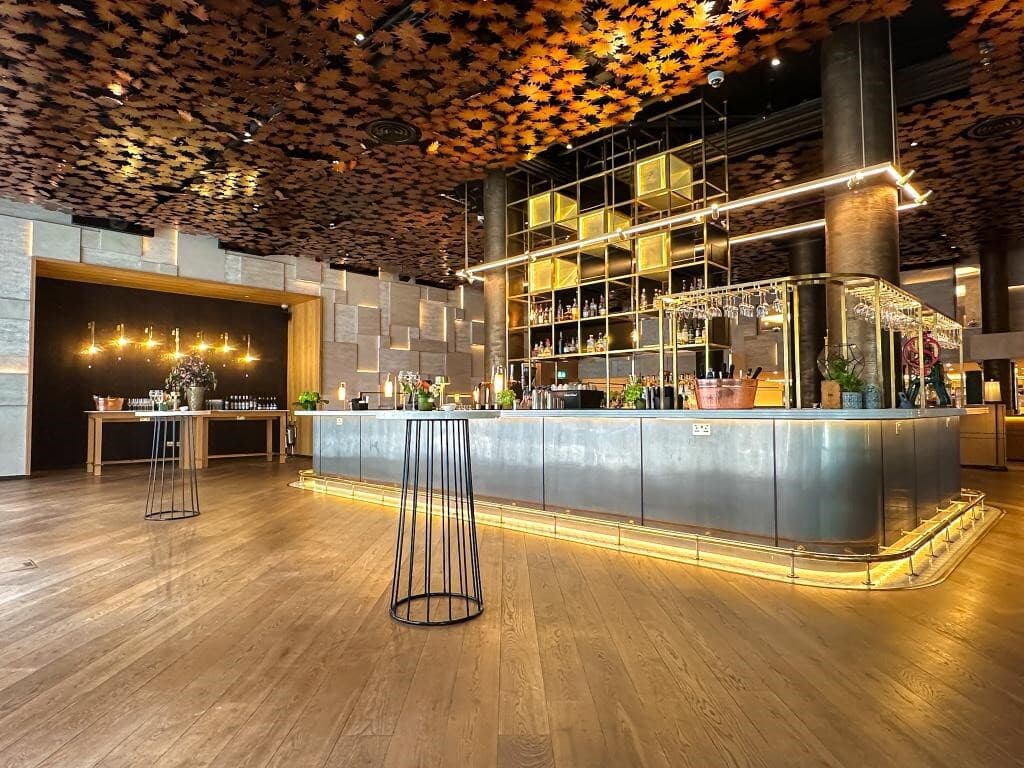 Middle Eight, Sycamore Bar photo #2