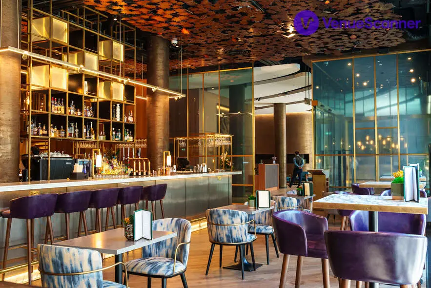 Middle Eight, Sycamore Bar photo #3