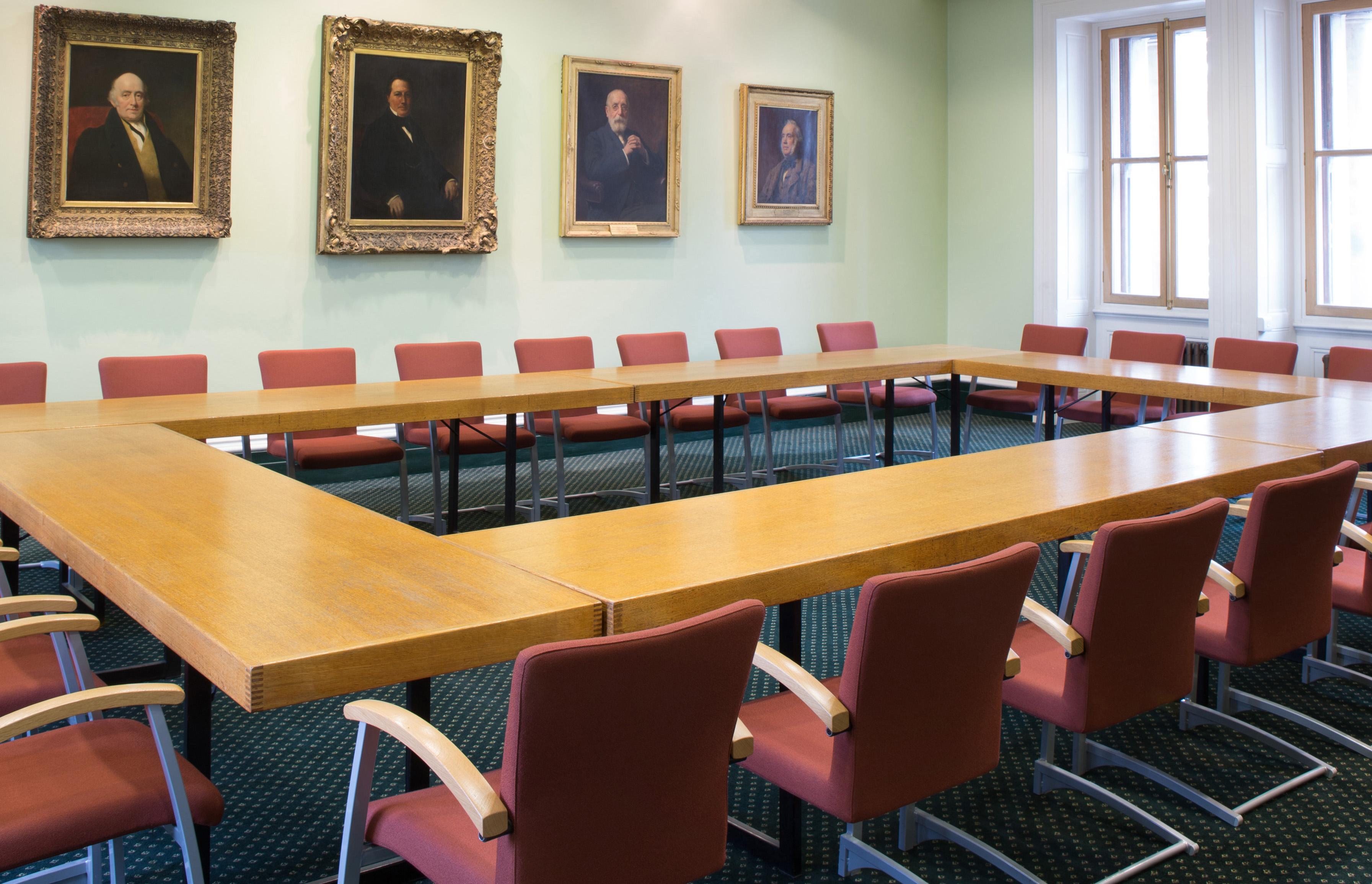 The Linnean Society of London, Meeting Room
   photo #2