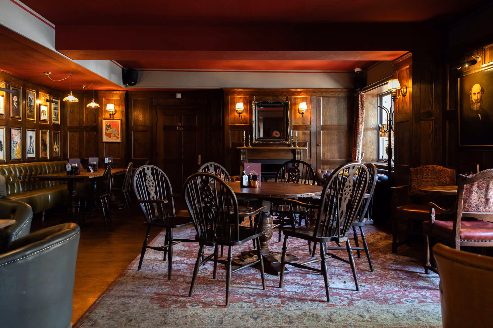 The Lounge, The Leather Bottle, Earlsfield photo #1