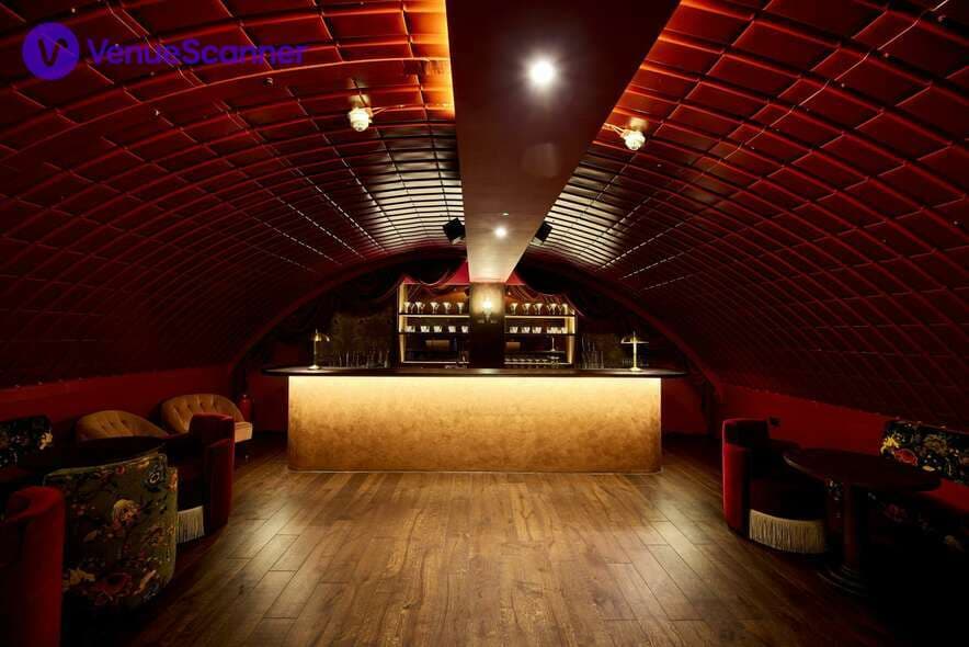 Southwark Quarter Full Takeover, Southwark Quarter photo #3