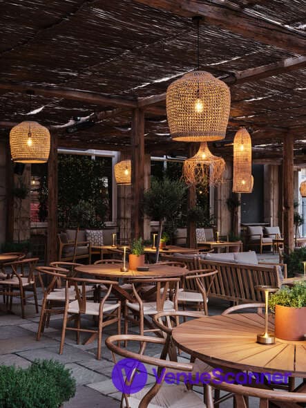 Southwark Quarter photo #3