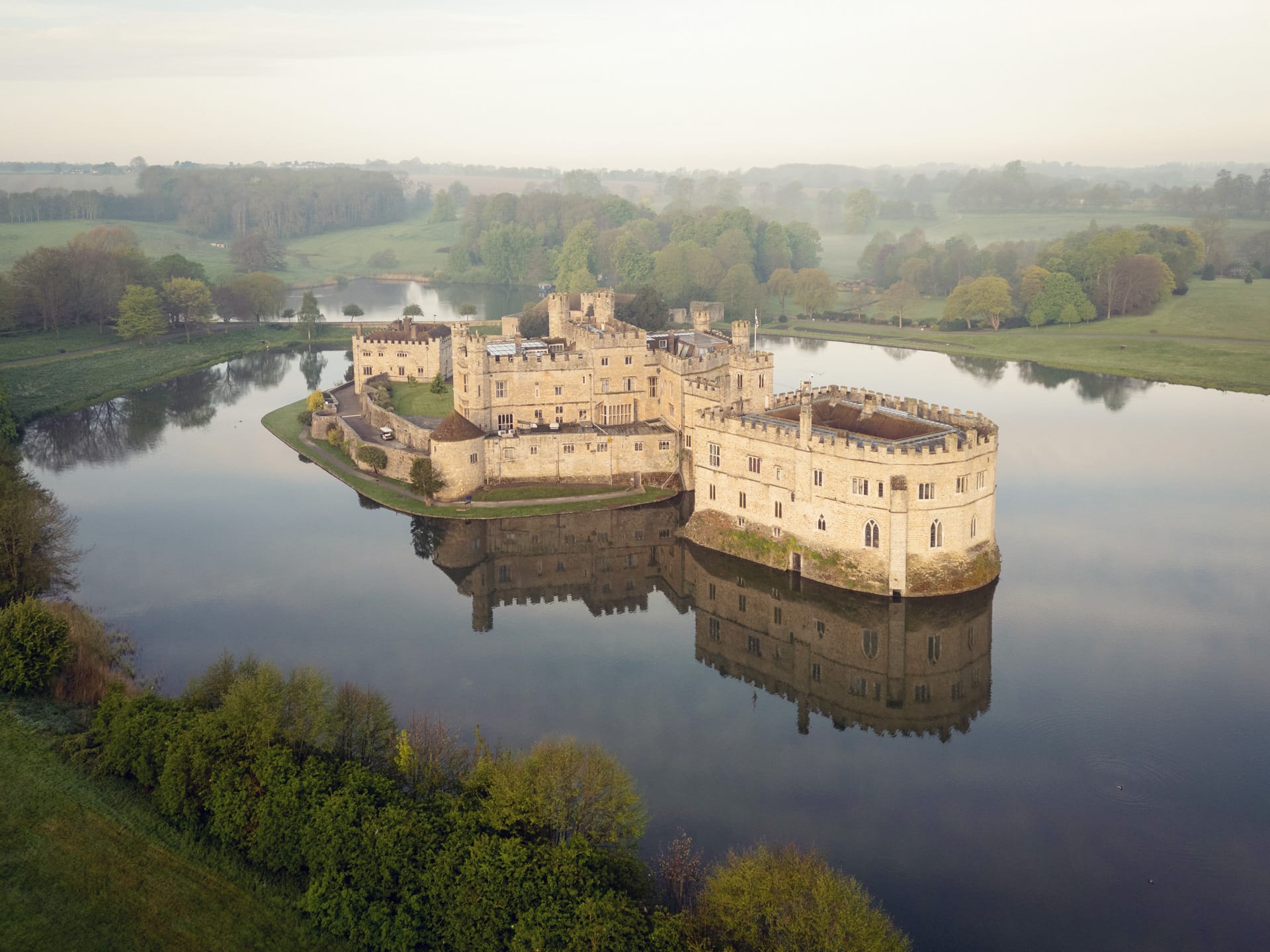 Photo of Leeds Castle, Fairfax Barn