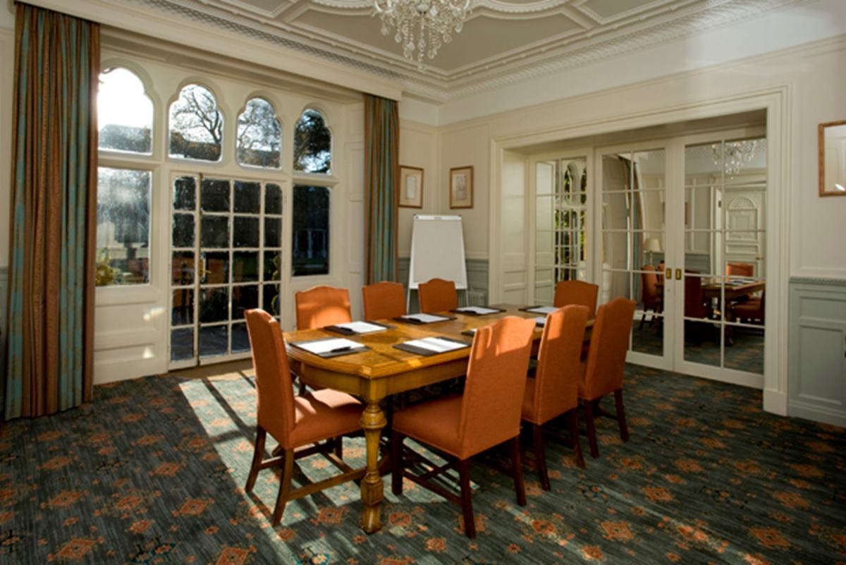 Photo of Warren House, Lilac Room