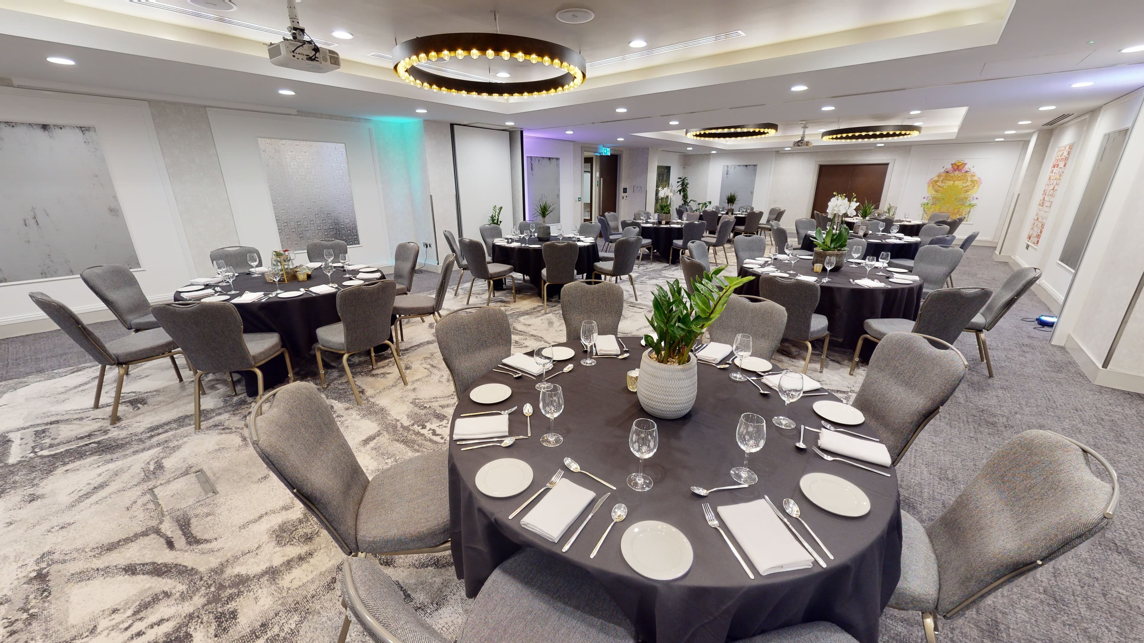 Hacienda Suite, Holiday Inn Manchester City Centre photo #4