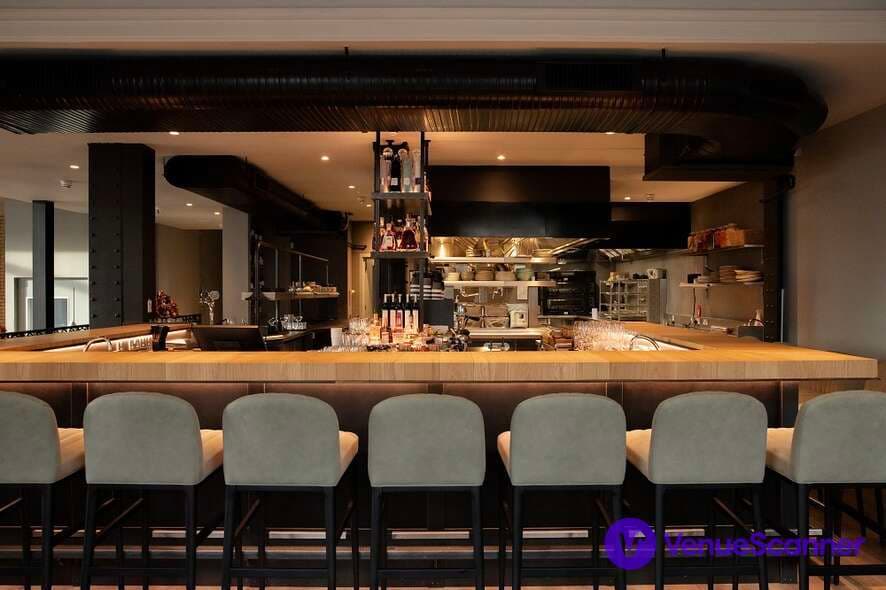 Claro London, Bar photo #3