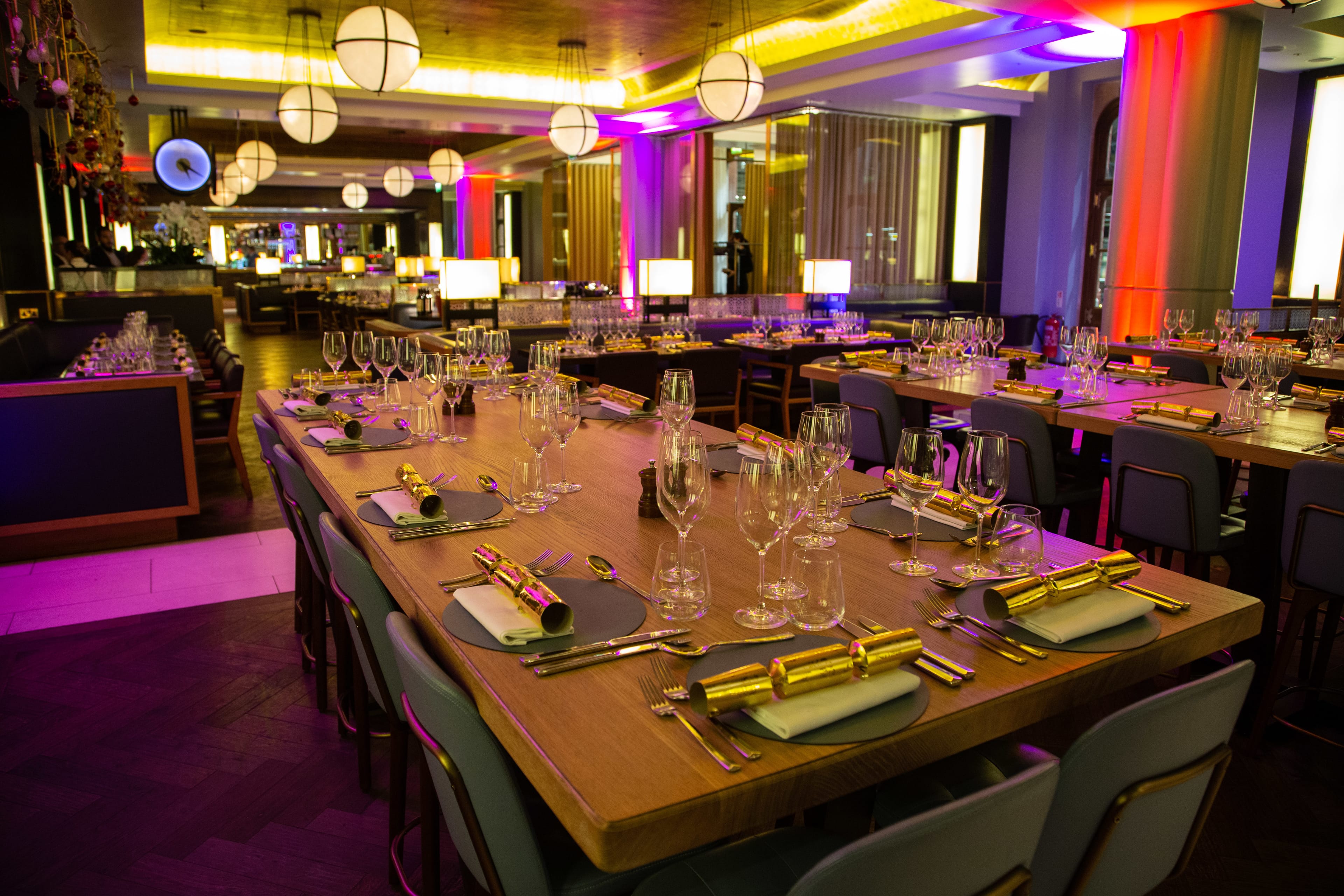 Photo of St Pancras Brasserie & Champagne Bar By Searcys, Kitchen Bar