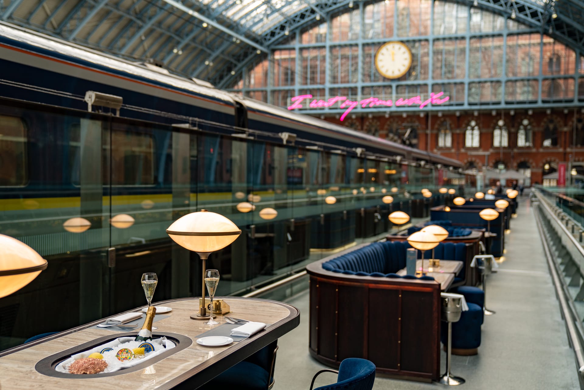 Photo of St Pancras Brasserie & Champagne Bar By Searcys, Champagne Bar