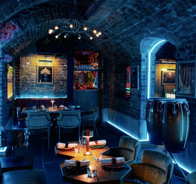 Photo of Buns & Buns, Cache Cache Speakeasy