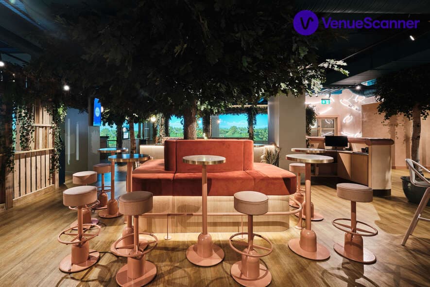 Clays Bar, Clays City photo #1