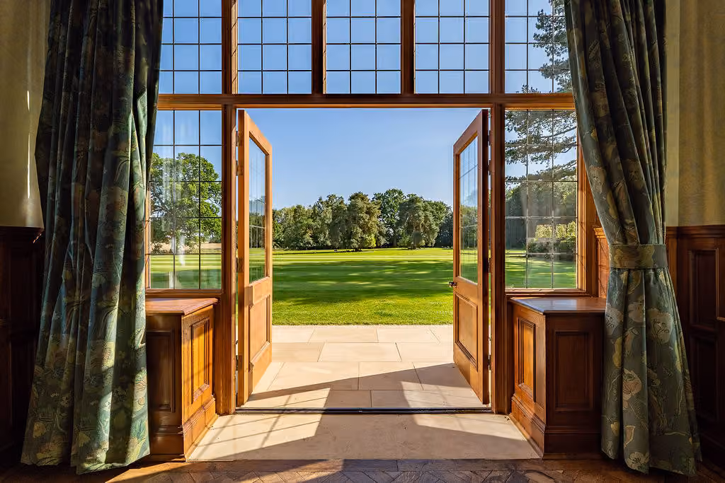 Exclusive Hire, Burtonfields Hall photo #5