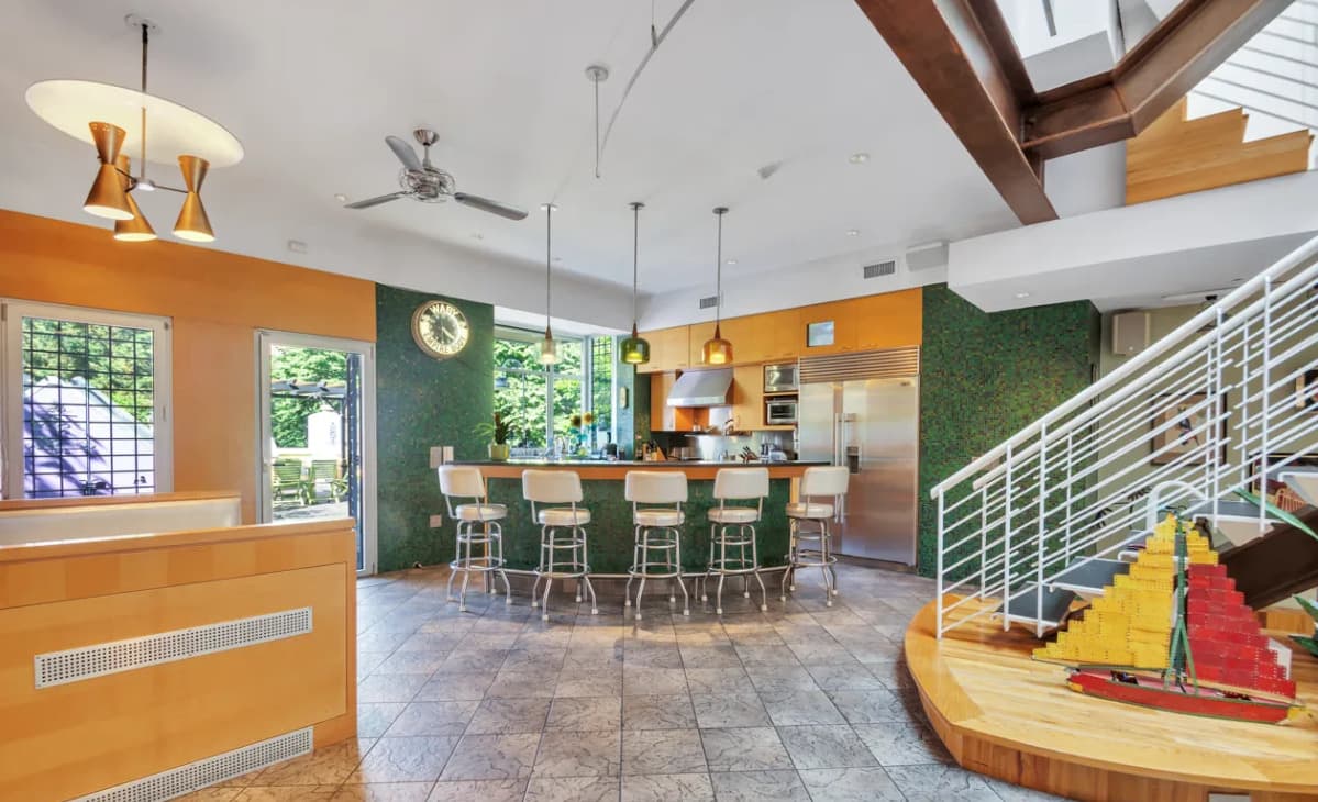 Entire Venue, East Village Townhouse photo #3