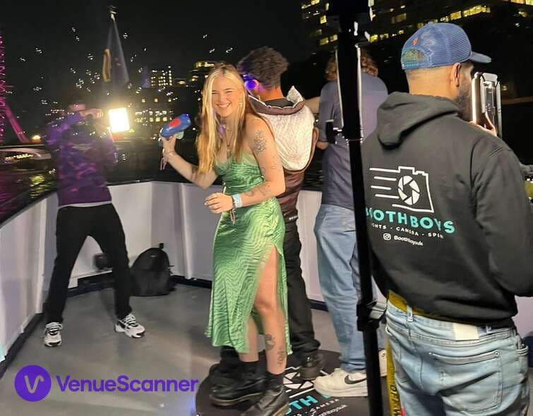 Exclusive Hire, MV Viscount photo #13