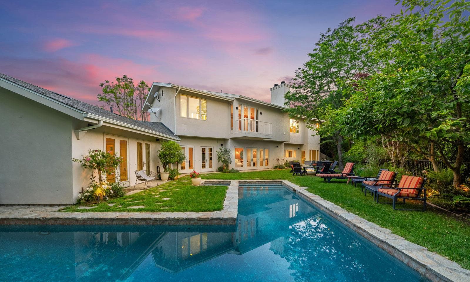 Private Beverly Hills Estate, Beverly Hills Estate w/ Resort-Style Pool photo #1