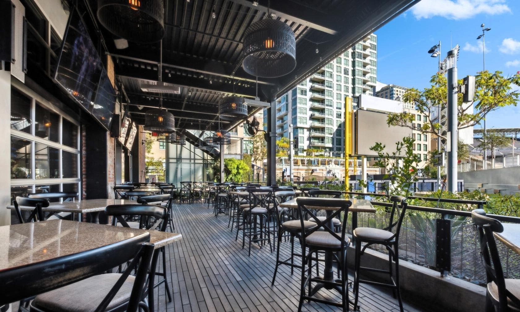 Petco Patio, Tom's Watch Bar - San Diego photo #1