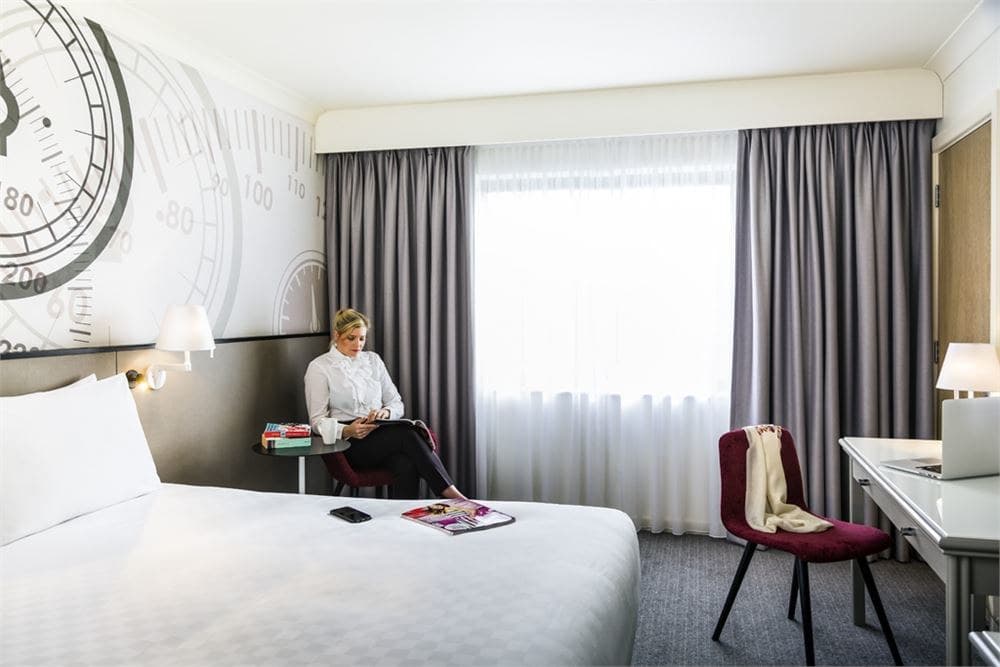 Exclusive Hire, Mercure Dartford Brands Hatch Hotel & Spa photo #6