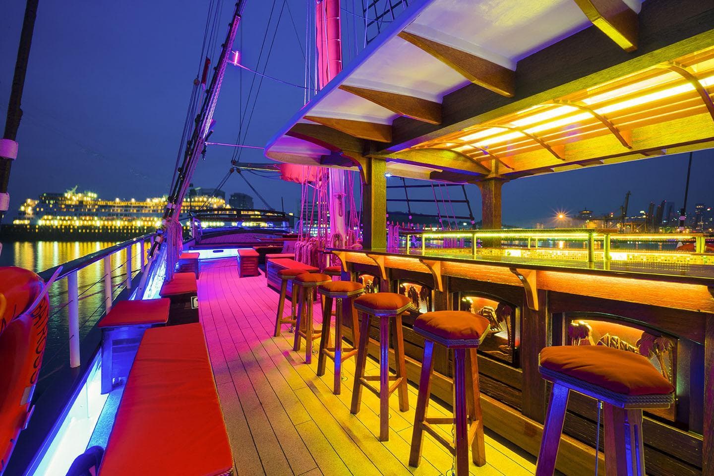 The Royal Albatross, Tall Ship Adventures photo #4