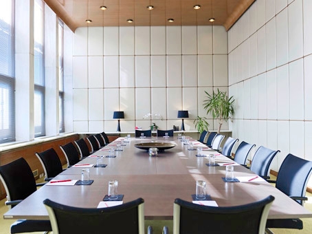 Photo of Regus Edinburgh St Andrew Square, 101