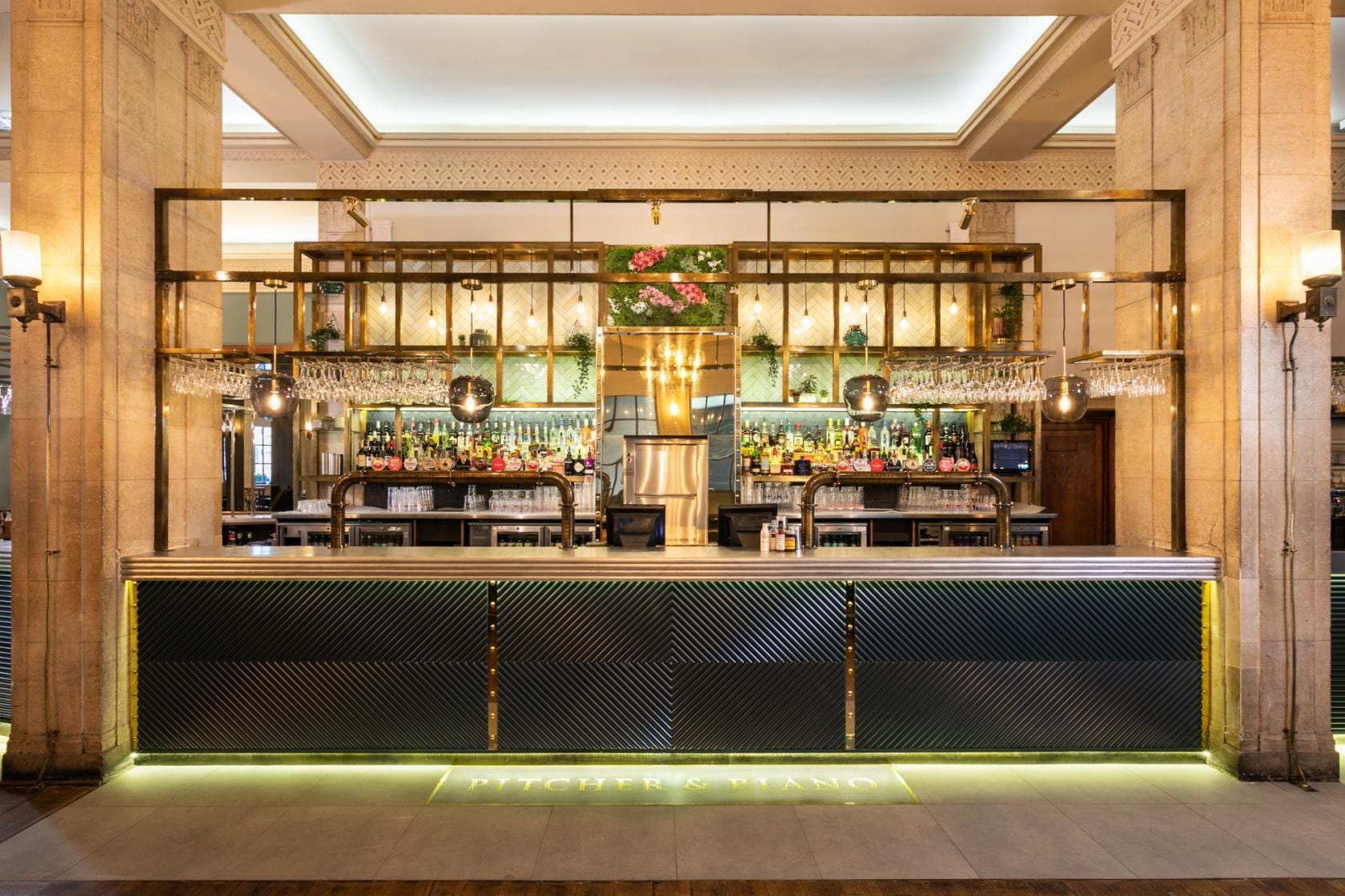 Photo of Pitcher & Piano Cornhill, Full Venue