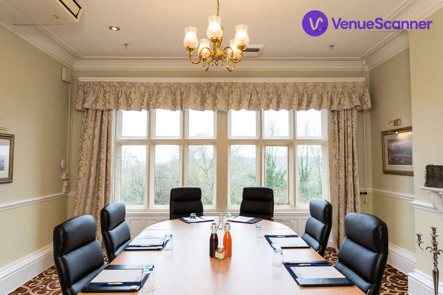 China, Hollins Hall Hotel & Country Club photo #1