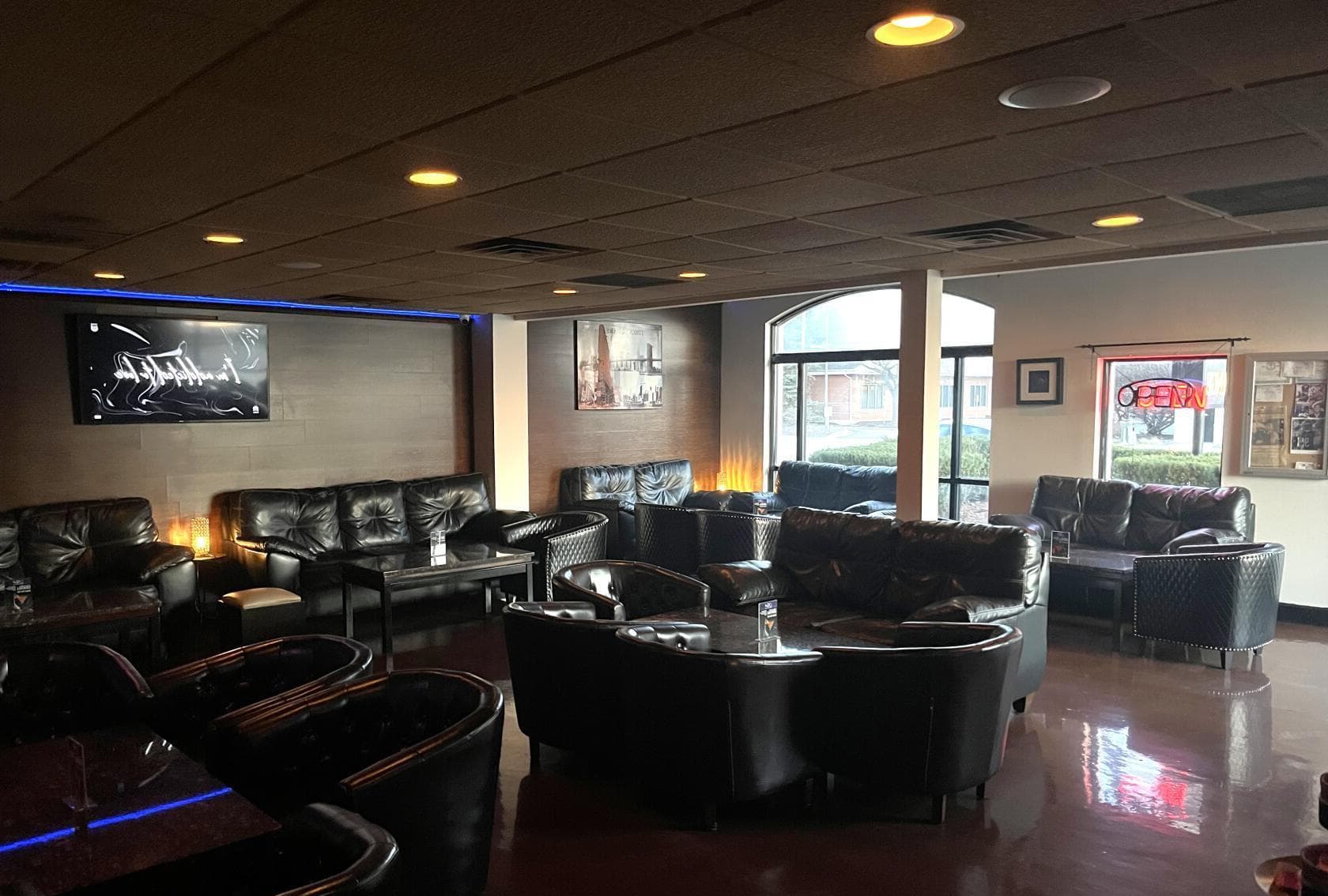 Whole Venue, Kush Hookah Lounge photo #1