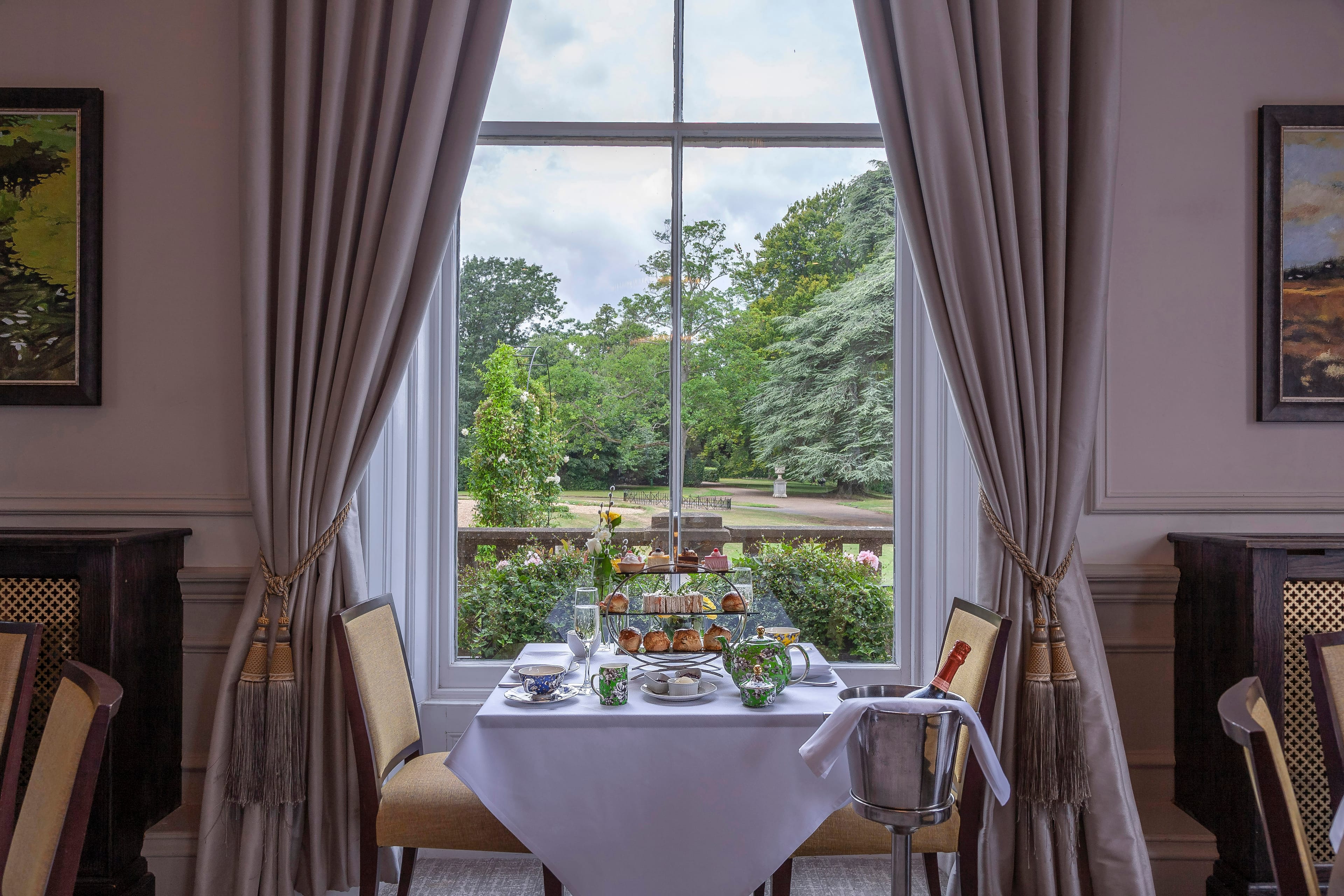 Photo of Oatlands Park Hotel, Mulberry Restaurant