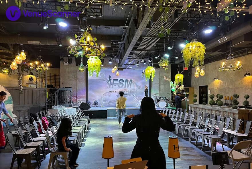 Whole Venue, Theme House Restaurant & Karaoke Bar photo #1