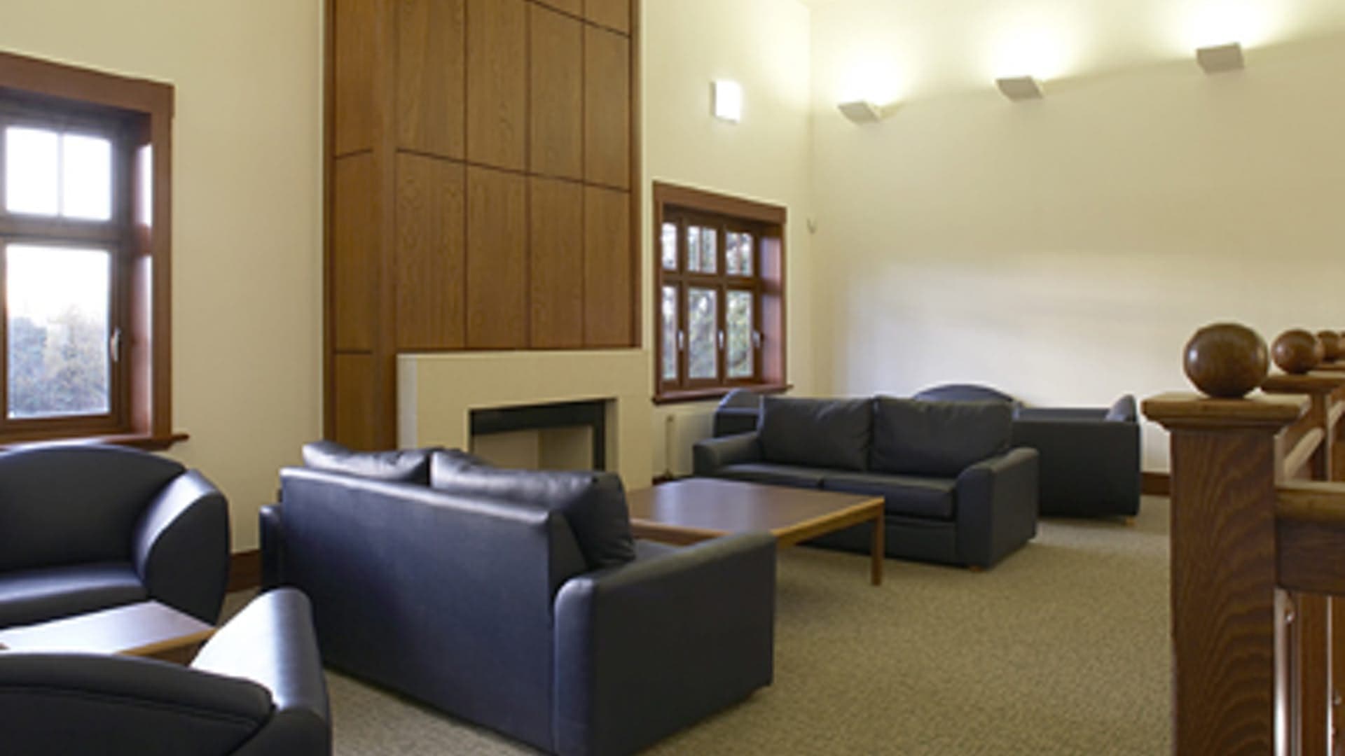 The Veranda Room, Trailfinders Sports Club - Ealing photo #2