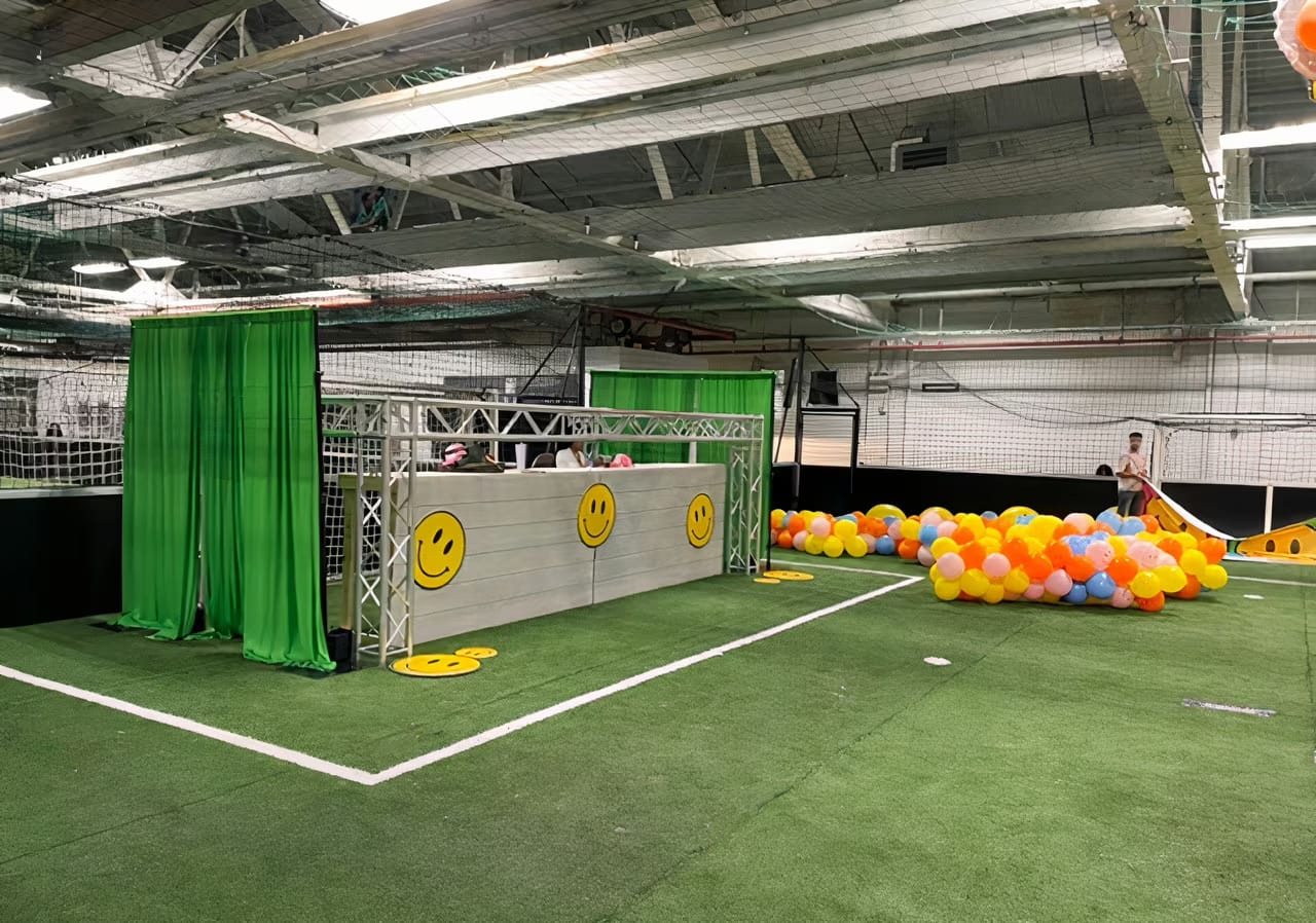 Photo of Sunset Park Rooftop, Indoor Turf Field