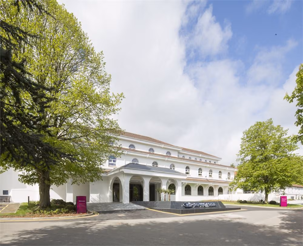 Exclusive Hire, Crowne Plaza Gerrards Cross photo #1