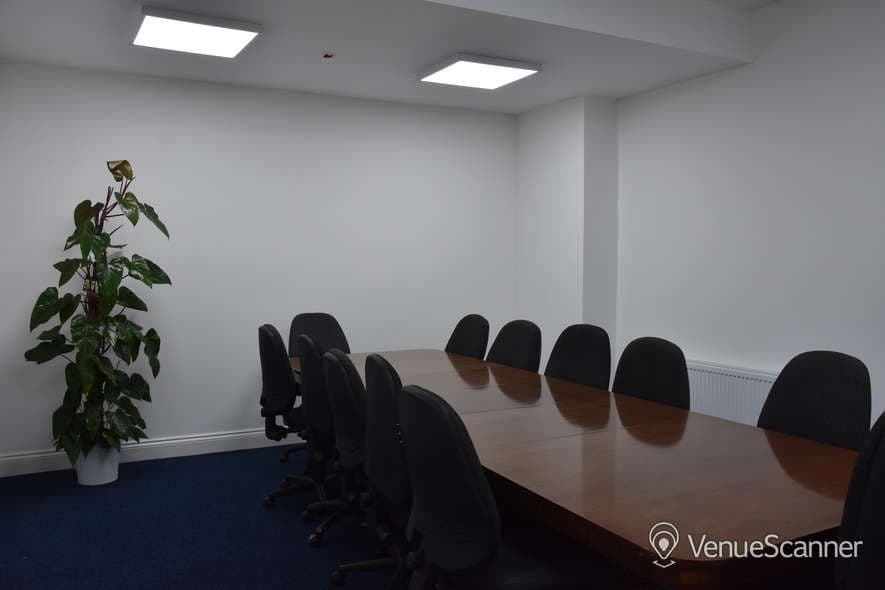 Tulip, Quadrant House Wimbledon photo #3