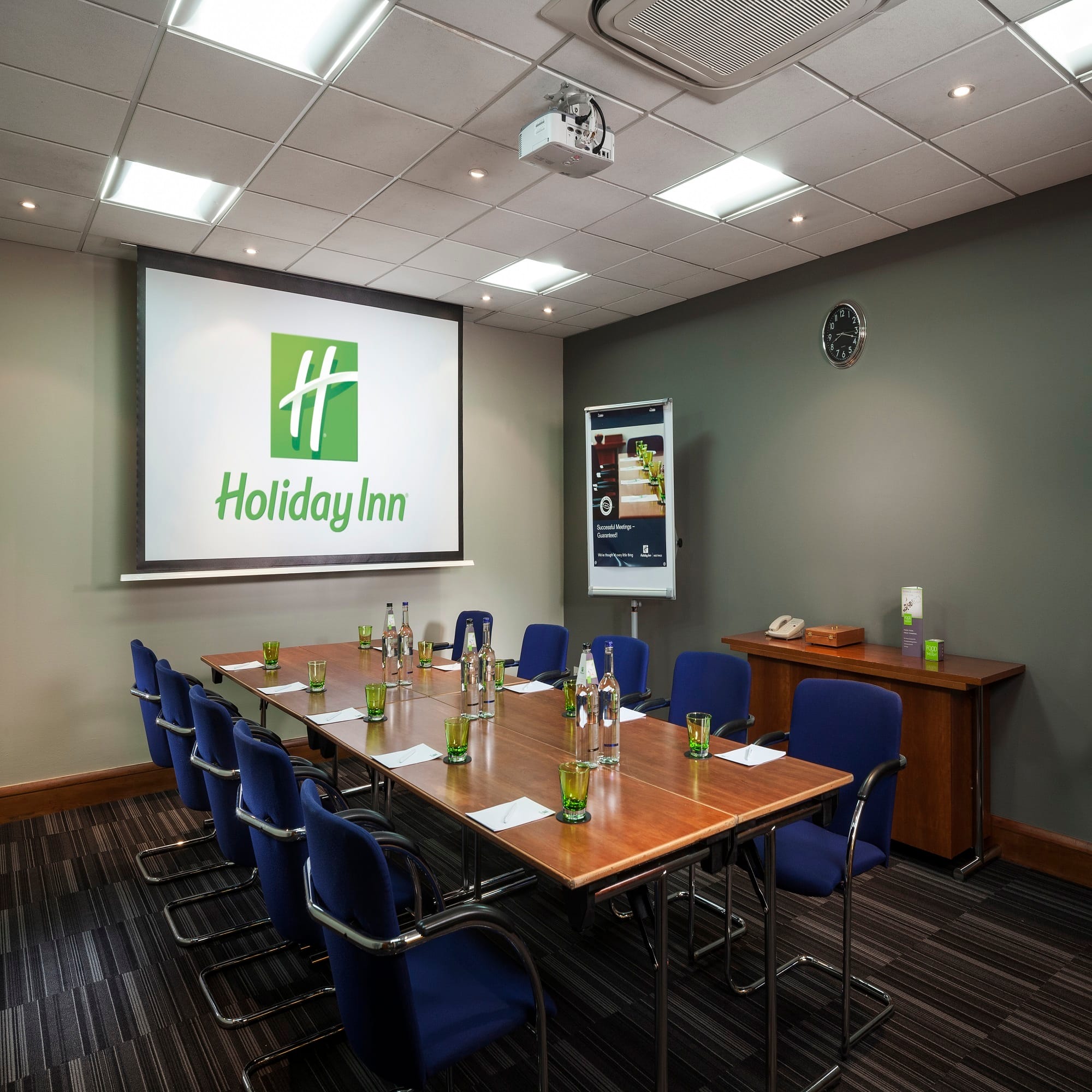 Photo of Holiday Inn London Bloomsbury, Palm D'Or Suite