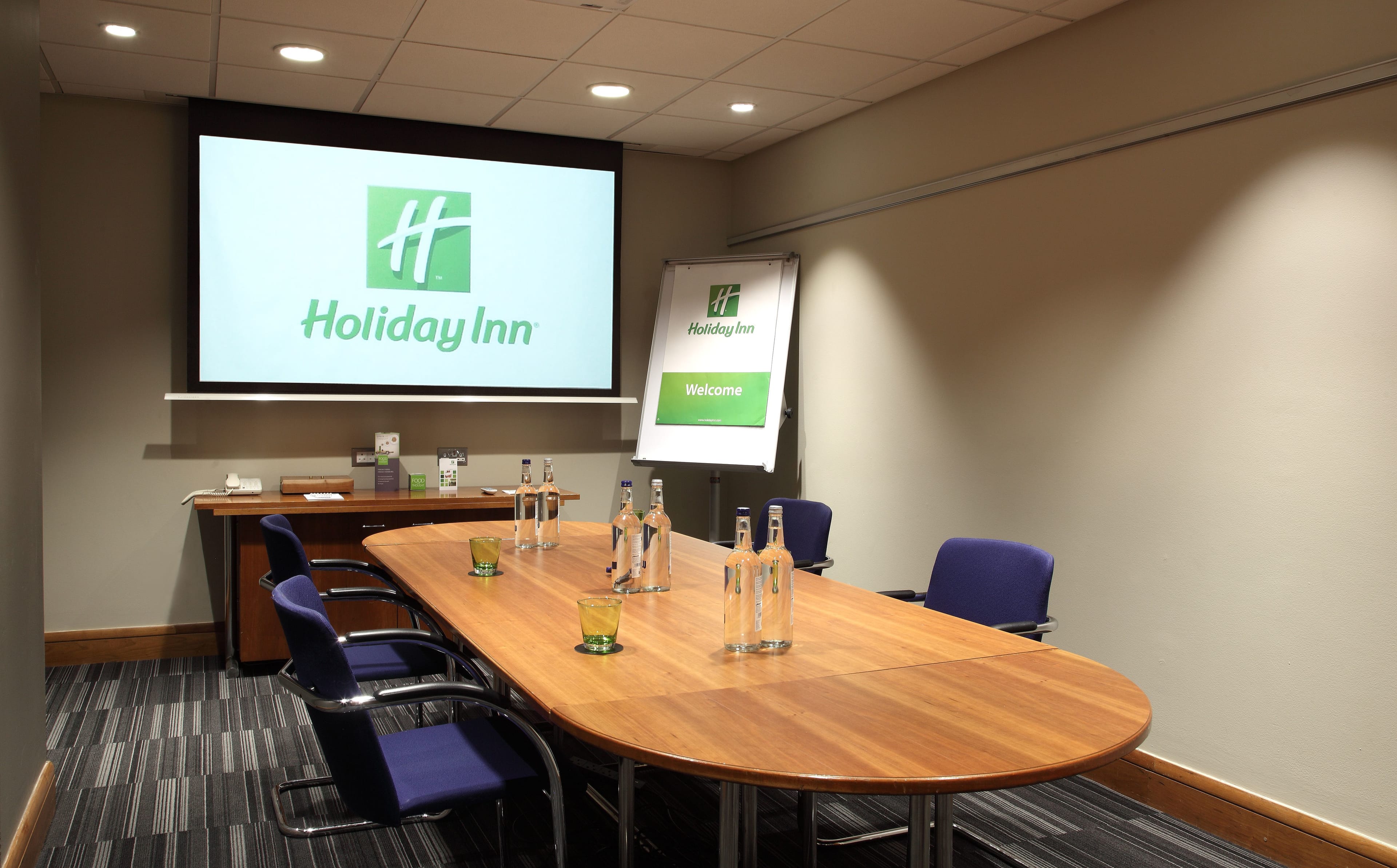Photo of Holiday Inn London Bloomsbury, Masters Suite