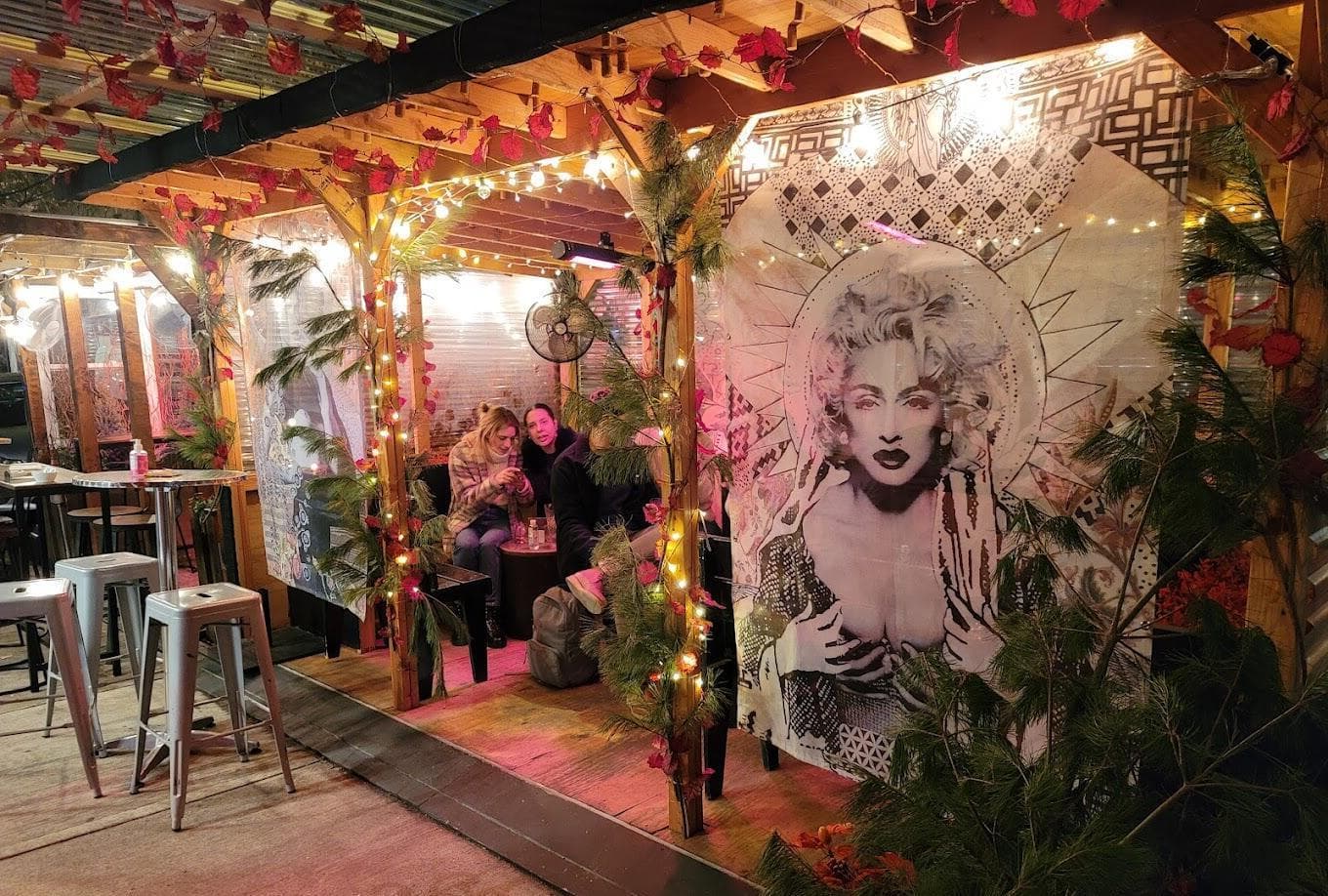 Outdoor Patio, 142 Sullivan Bar | SoHo Cocktails photo #1